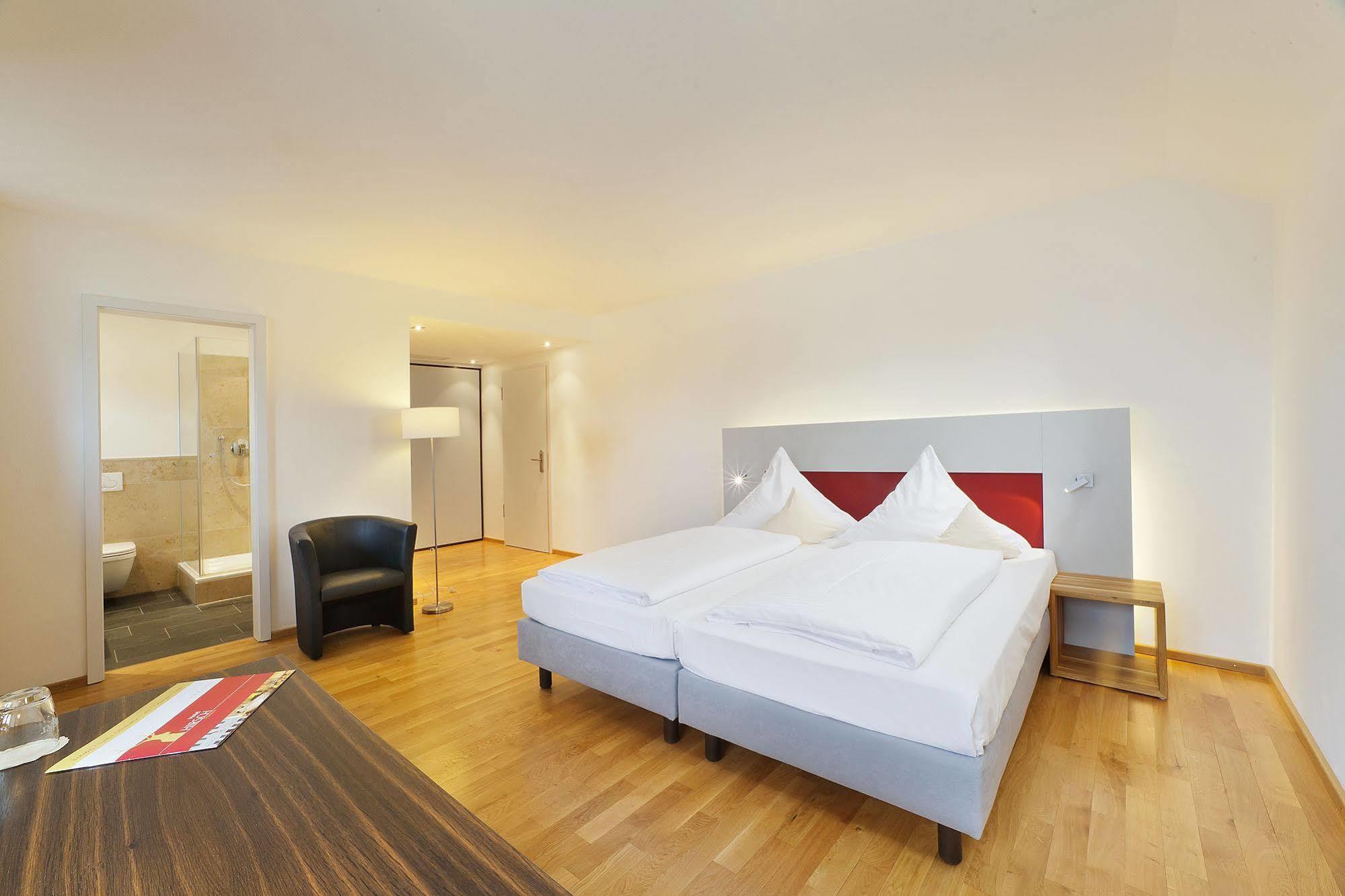 Akzent Brauerei Hotel Hirsch Ottobeuren Kültér fotó